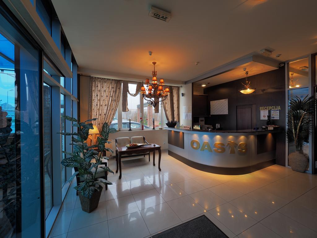 Garni Hotel Oasis Белград Екстериор снимка