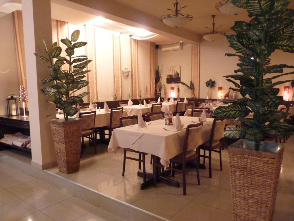 Garni Hotel Oasis Белград Екстериор снимка